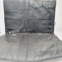 MUUD | Billie Etui (Sort)