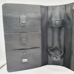 MUUD | Carita Etui (Sort)