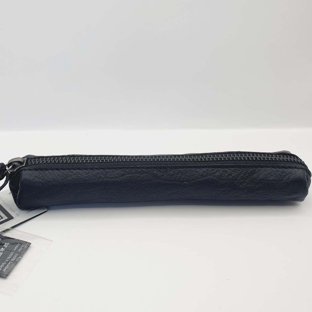 MUUD | Hee Penalhus (Sort)