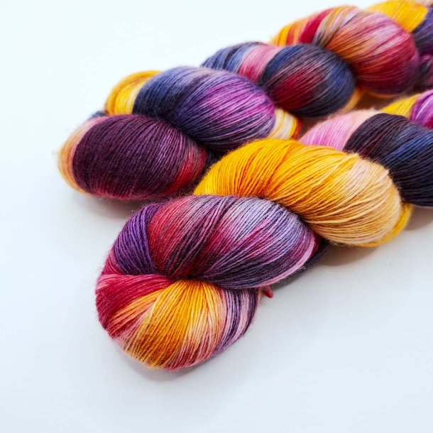 Merino Lace | Ildblomst