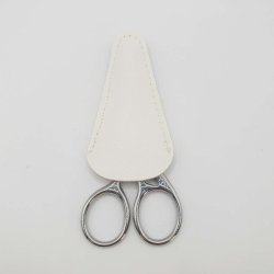 Saks | Storkens snit